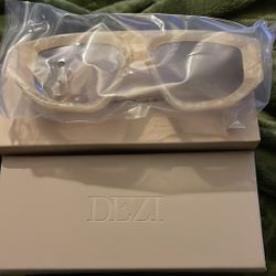 Women’s Shades