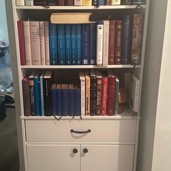 Bookshelf
