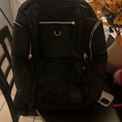black diaper bag 