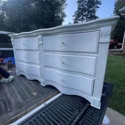 Drawer Cabinet 