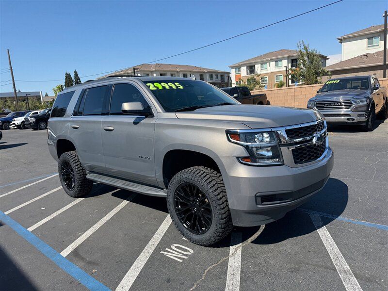 2018 Chevrolet Tahoe LT, 4X4, 8-SEATER, SUNROOF, TV