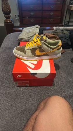 Dunk Low Dusty Olive