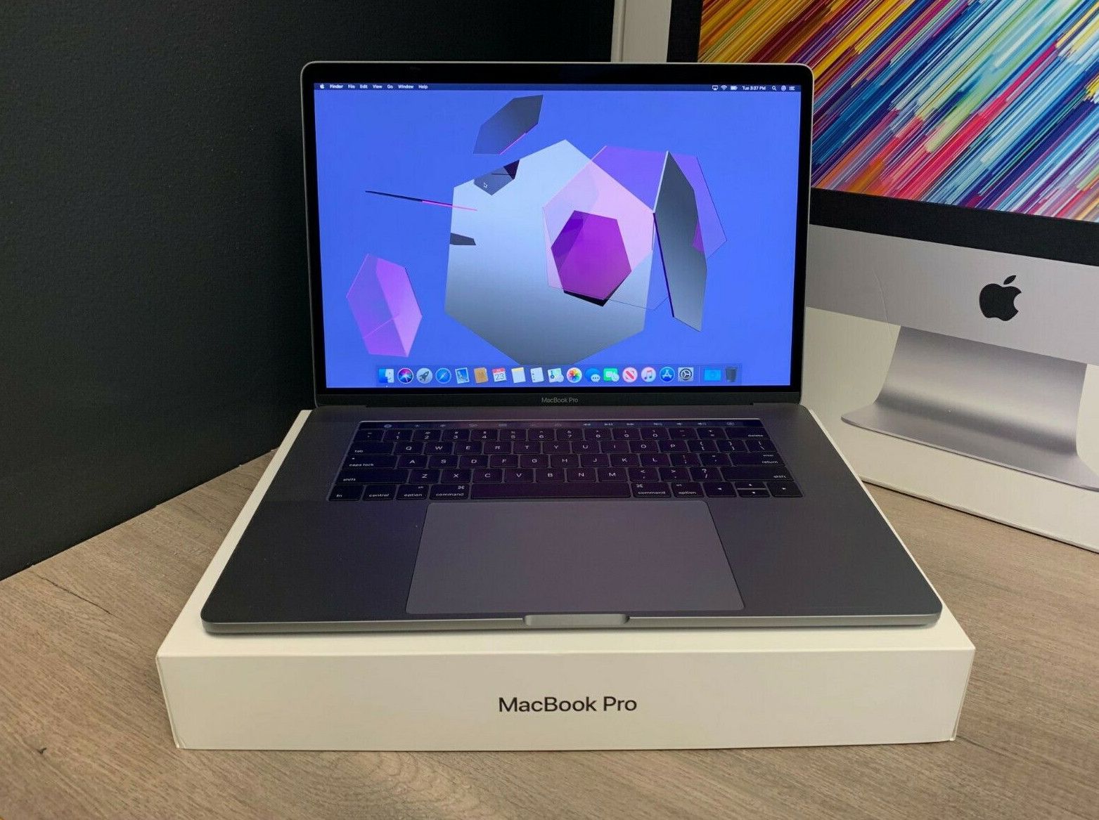 Apple MacBook Pro - 500GB SSD - 16GB RAM DDR3