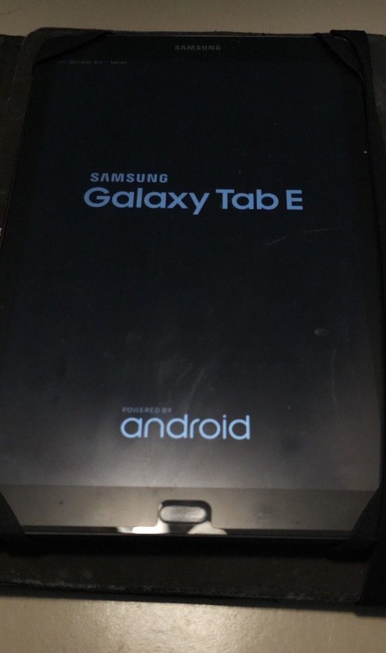 Galaxy Tab E 9.6" Tablet