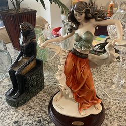 Giuseppe Armani ESMERALDA porcelain figurine DANCING GYPSY Woman 