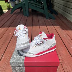 Jordan 3 Retro Cardinal Red sz 12