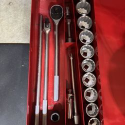 Proto 1-Inch Drive SAE Socket Set