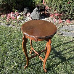 Carved Walnut Inlaid Lamp Table / End Table