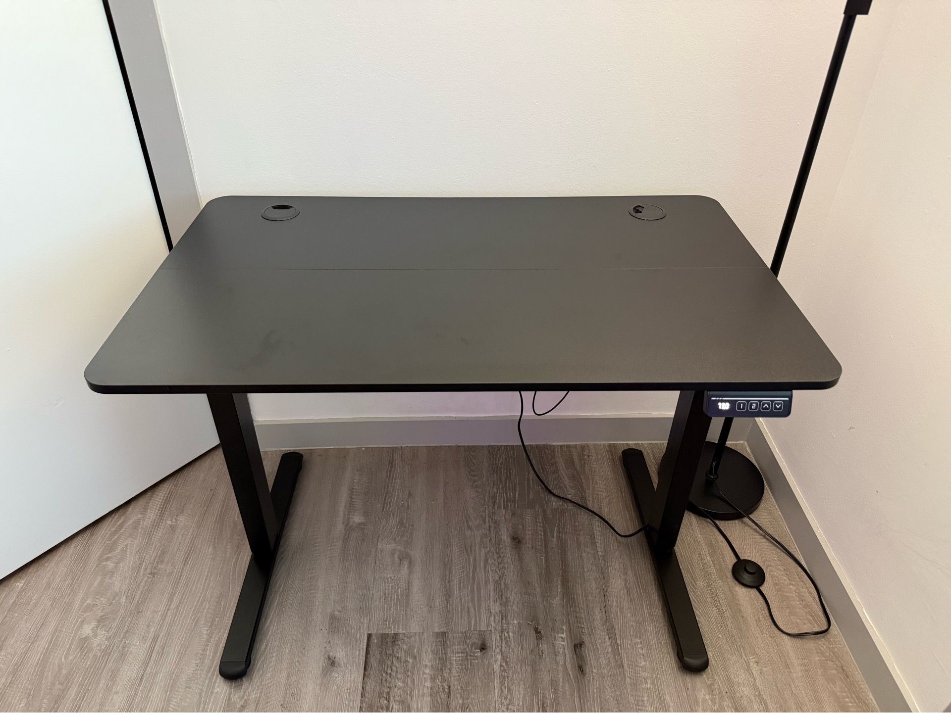 Gilman electric standing desk (black)