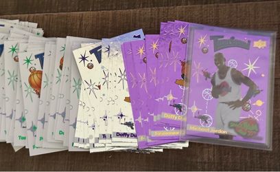 Space jam basketball cards - Michael Jordan
