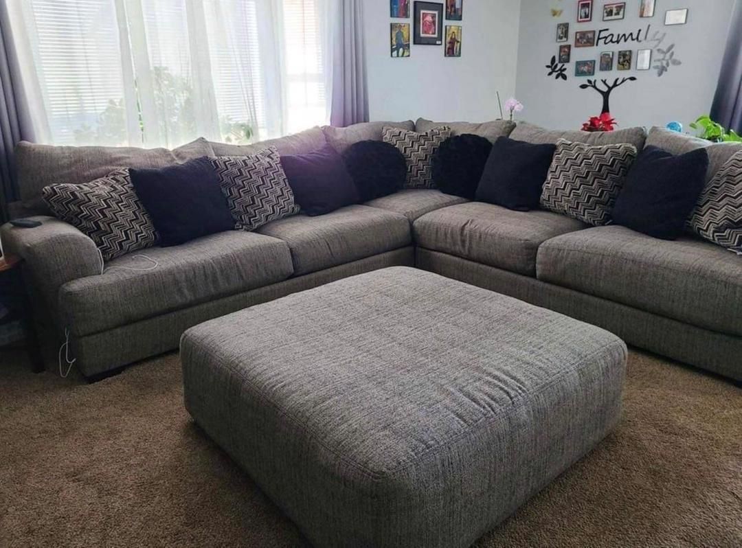THREE PIECE COUCH