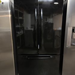 Whirlpool French Door Refrigerator (NO ICE MAKER)-60 DAY WARRANTY 