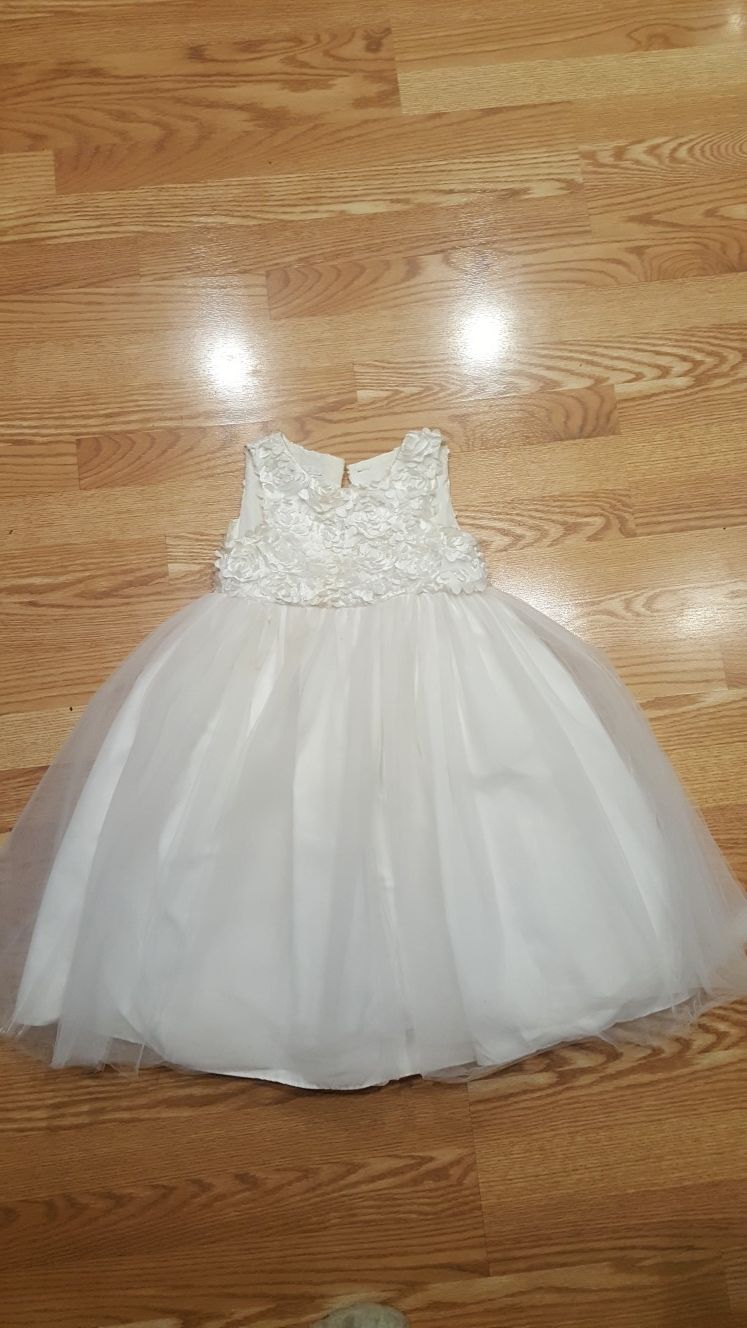 Beautiful flower girl dress, size 5