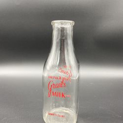 VINTAGE DRINK GRANTS MILK BOTTLE MAINE CLEAR GLASS 2 SIDED ONE QUART