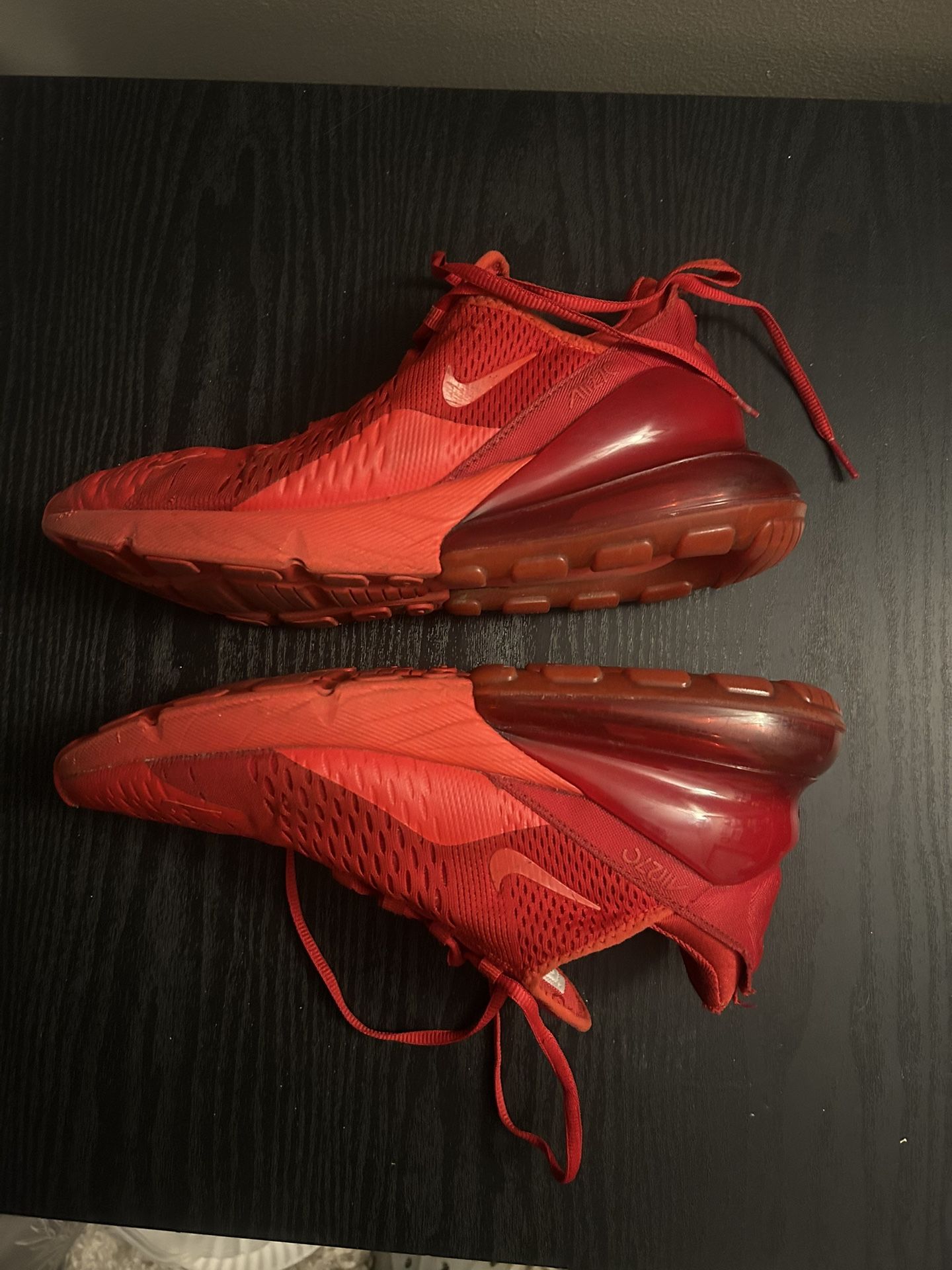 Nike Air Max 270 “University Red” Size: Men’s 9.5