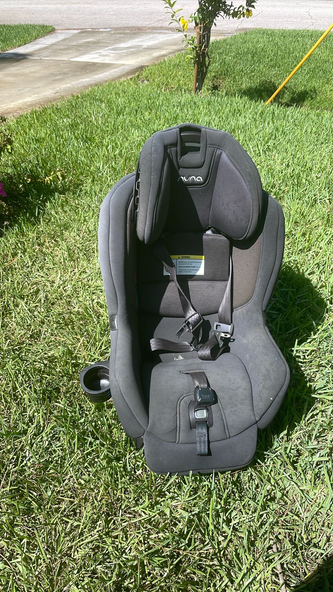 Car Seat /