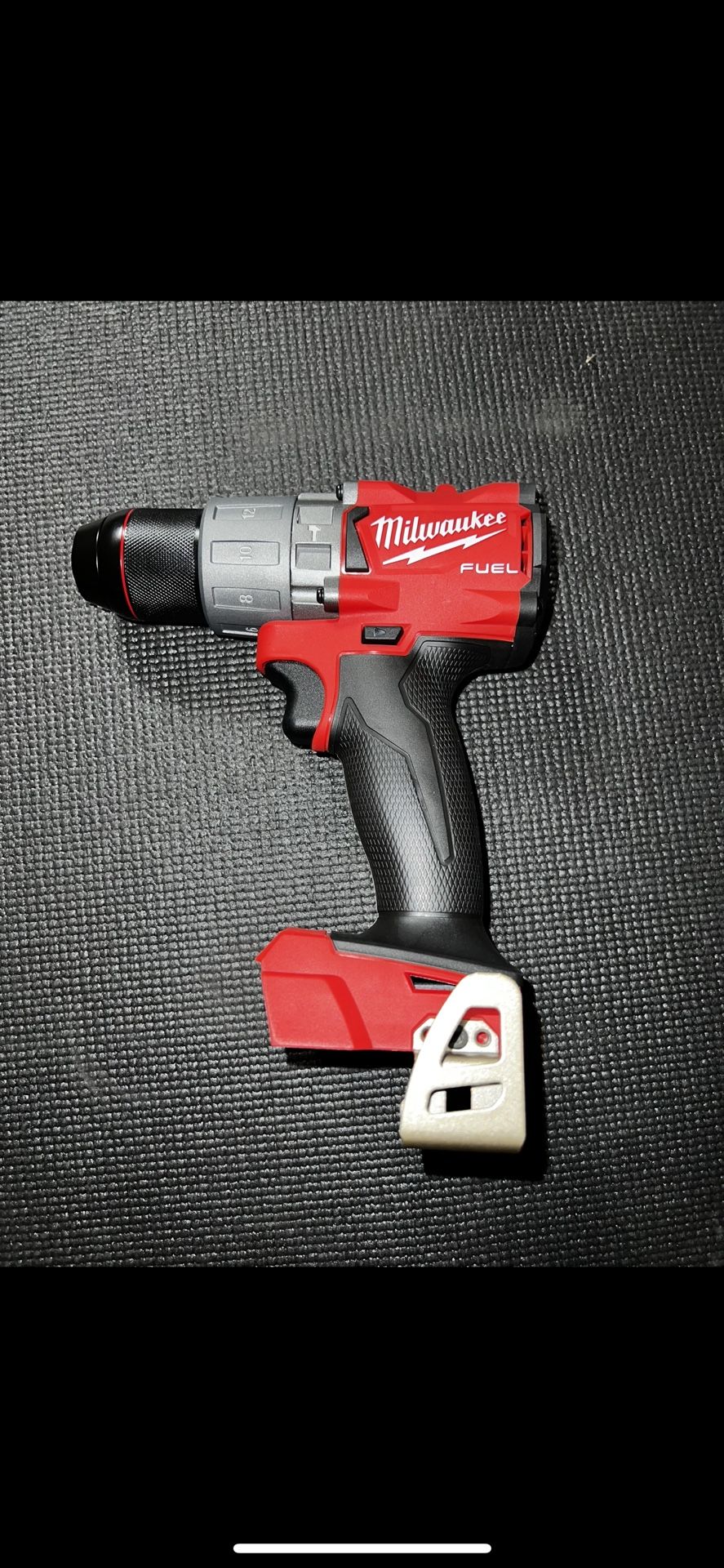 Milwaukee Hammer/2 Speed Drill