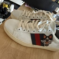 Gucci Size  6 Or 6.5   Womans