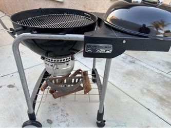 Weber Performer Grill