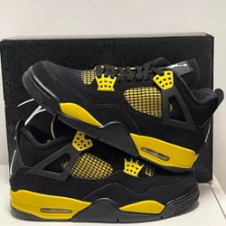 Jordan 4 Retro Thunder Basketball Shoes 