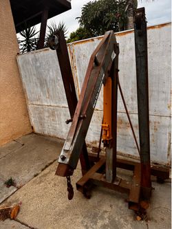 Free engine hoist/ cherry picker