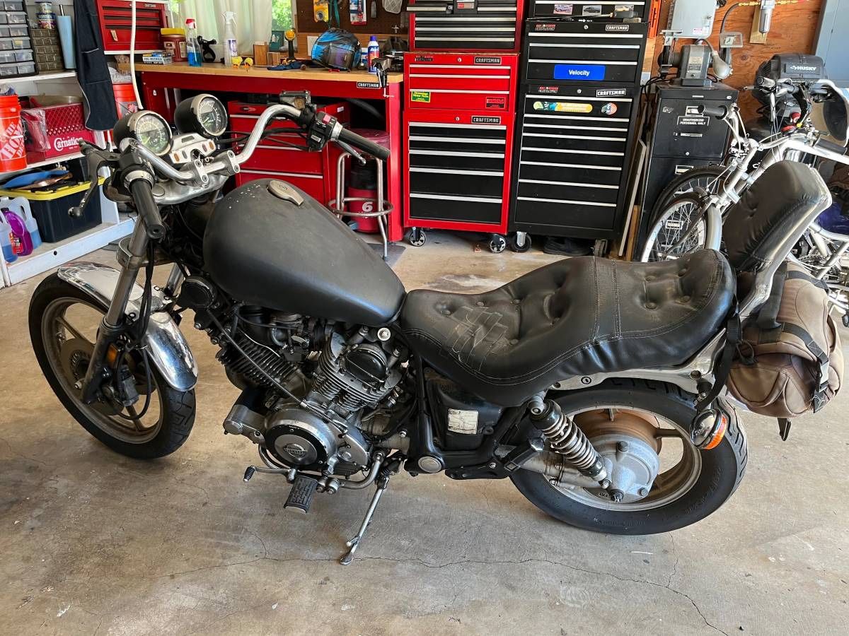 1984 Yamaha Virago XV1000