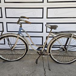 Antique bicycle
