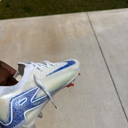 Nike Mercurial Vapor 15  Cleats Size 11