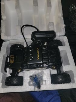 4wd Rc Car.  2 Batteries. NEW