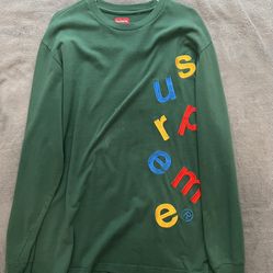SUPREME SWEATSHIRT 
