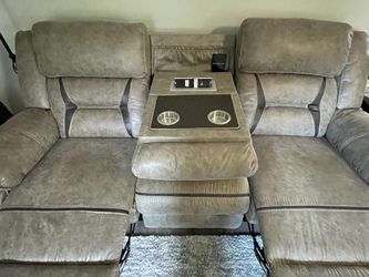 2 Piece Sofa Set Recliner Leather Beige Brand New