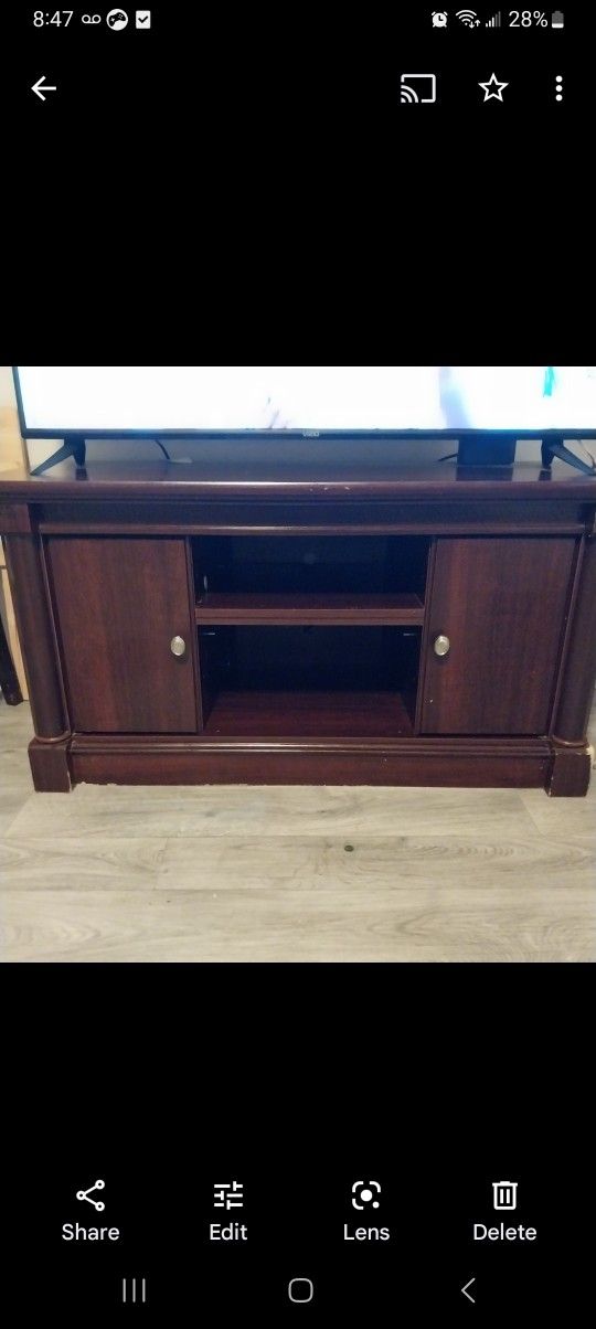 TV Stand/ Cabinet