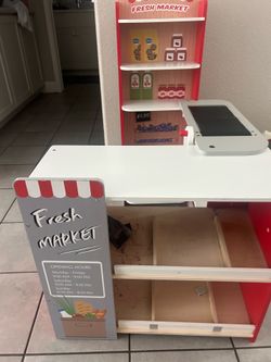 Kids grocery check out