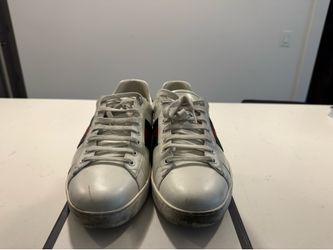 Size 11.5 White Gucci Ace sneaker with bee