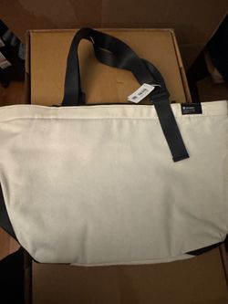 Lululemon tote bag - NWT