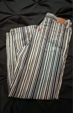 Levi’s Wide Leg Jeans 30x30 - Blue and white striped