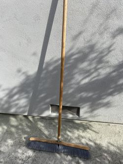 Soft bristle push broom