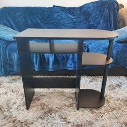 Computer desk