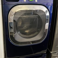 LG FRONT LOAD DRYER WITB PEDESTAL