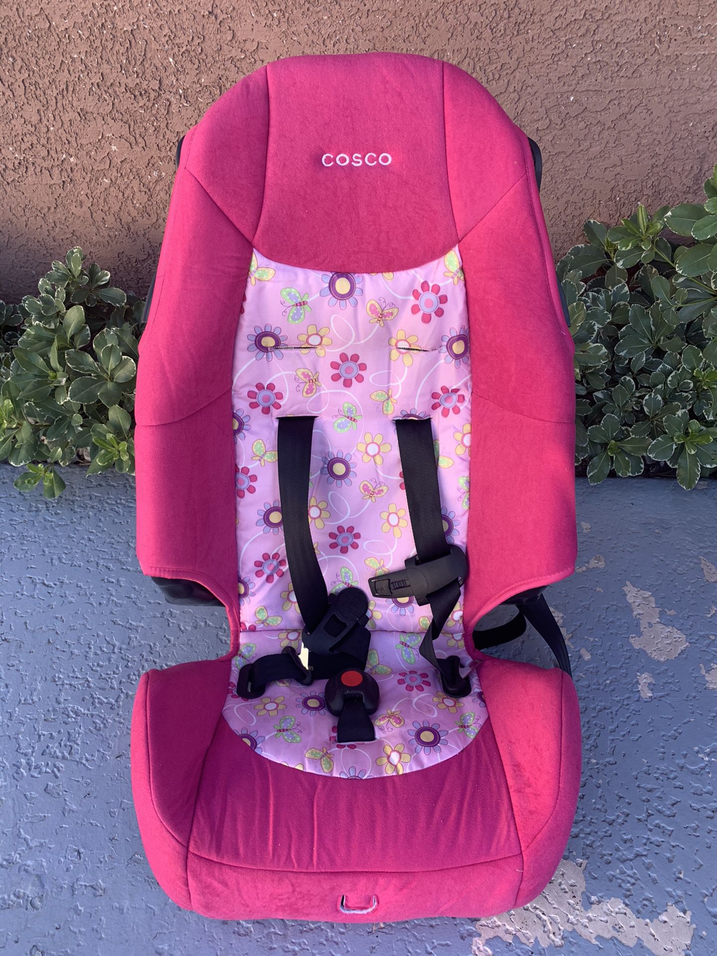 COSCO girls car seat