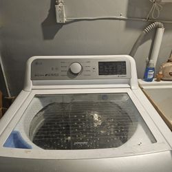 Lg  Electric wash machine And  Lg Gas  dryer
