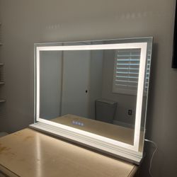 Vanity Mirror - Led With Bluetooth 