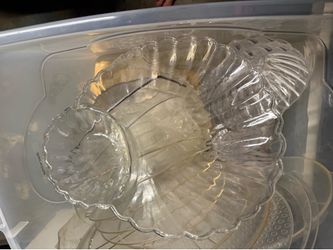 Plastic party serving trays and serving tools
