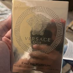 Versace Perfume 