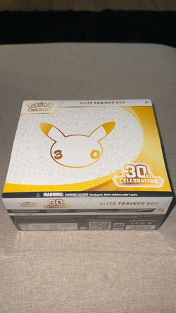 Pokémon 30th Celebration ETB