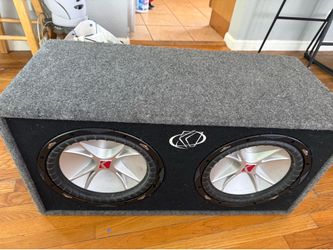 🔥 FOR SALE: Dual 12” Kicker CompVR Subwoofers with Sealed Box 🔥