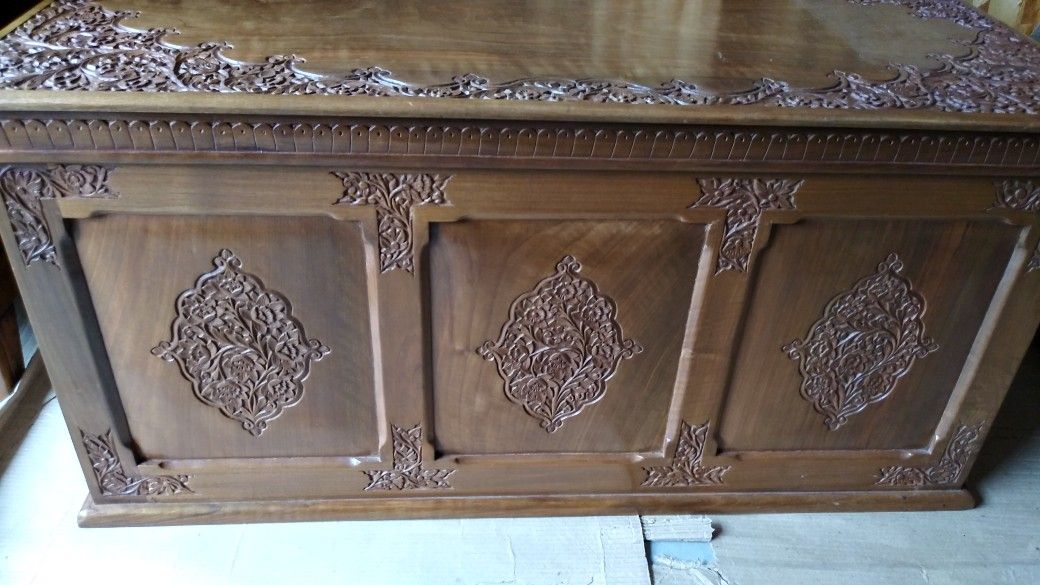 Trunk - Solid Walnut Wood, No MDF