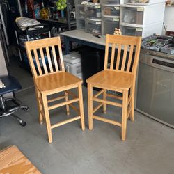 2 Wooden Stools