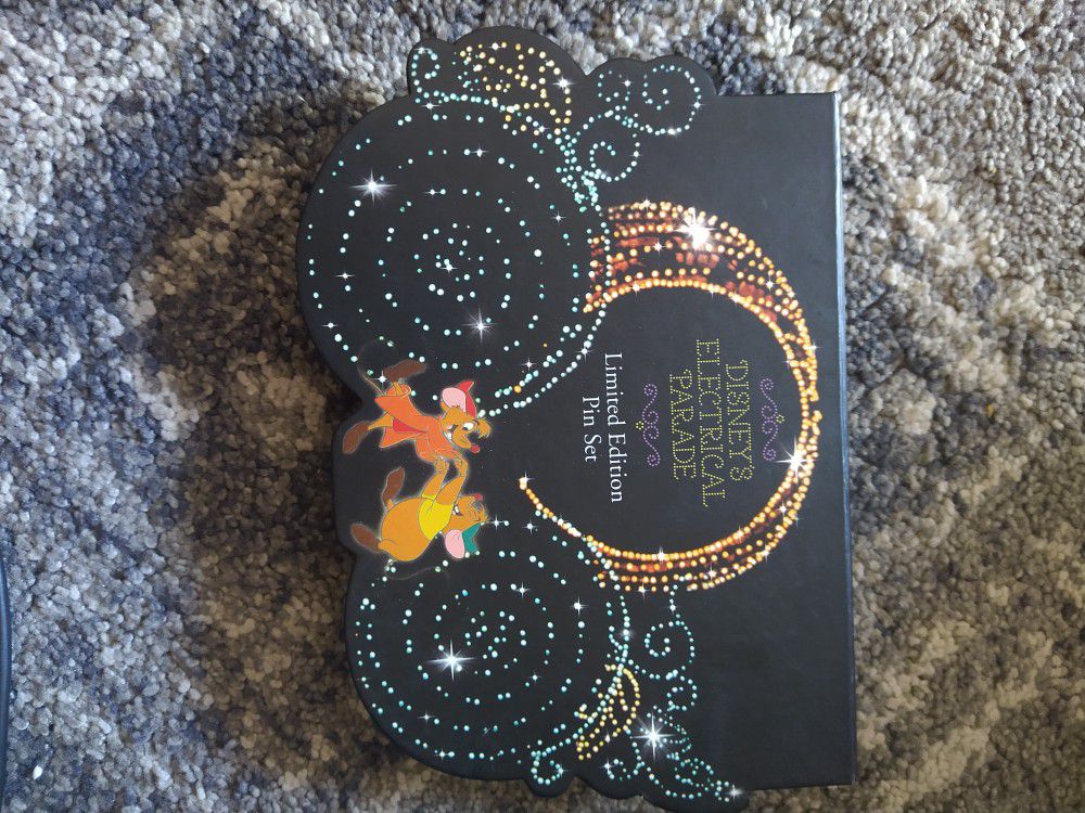 Disney's Electrical Parade Limited Edition Pin Set