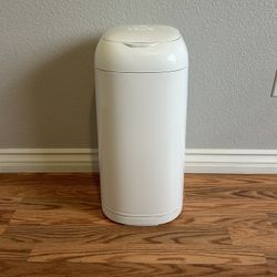 Diaper Genie 